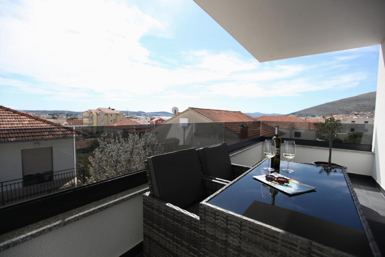 Apartments One トロギール エクステリア 写真